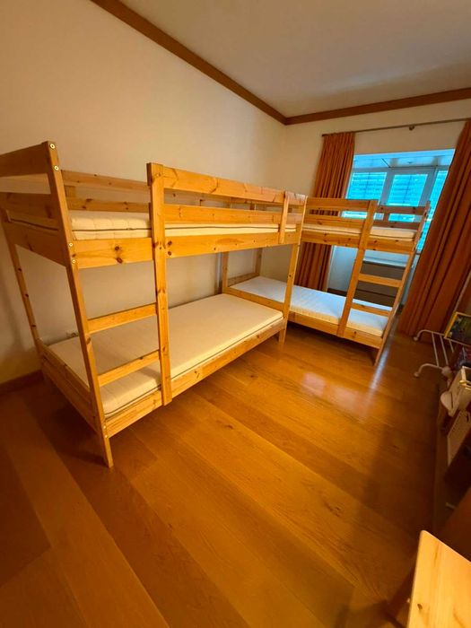 2 Beliches IKEA + 4 colchões — como novos