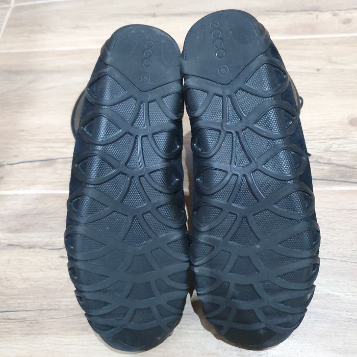 Жіночі кросівки Ecco 40р