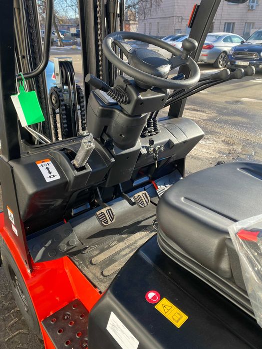 Новий вилочний навантажувач 4.8м/1.8т EP 18T8 бок.зміщення гарантія 2р