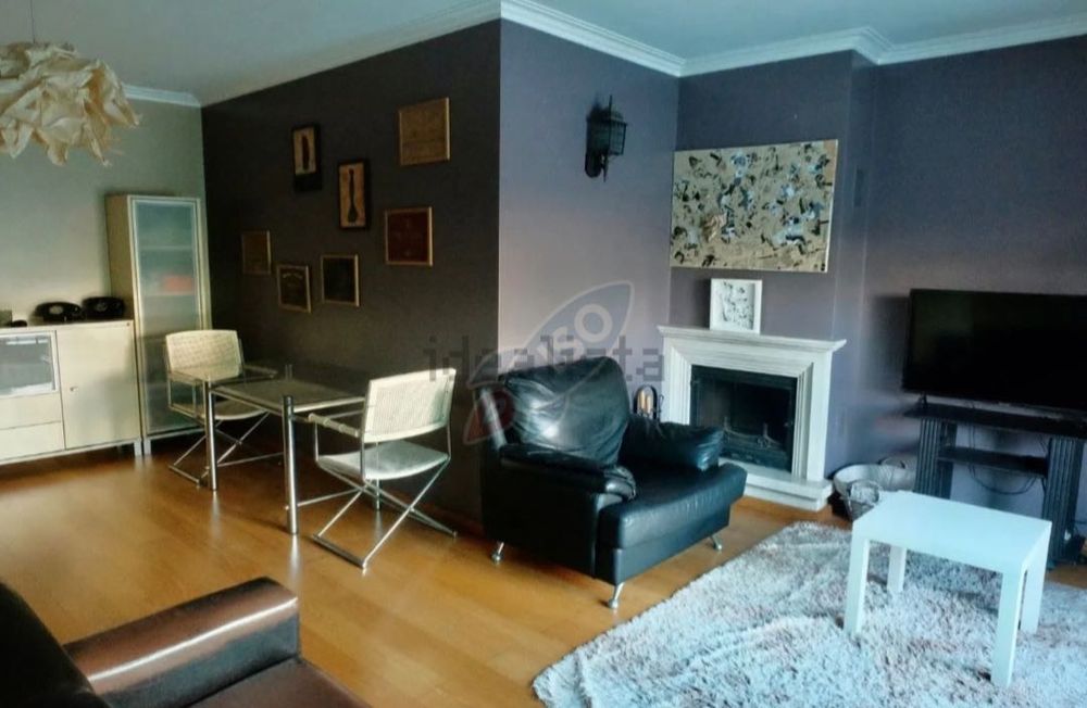 Apartamento T2 em Gaia