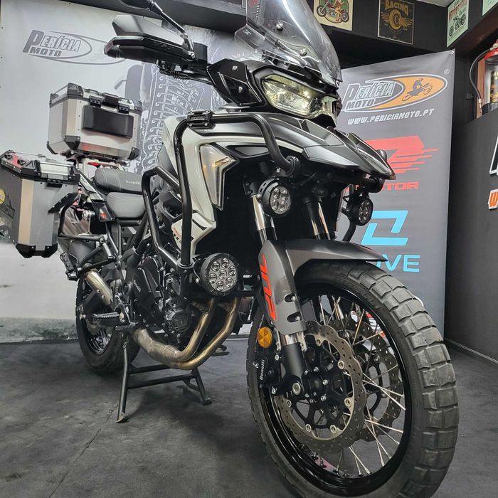Benelli TRK 702 X