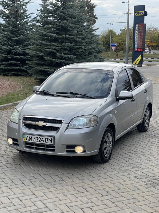 Chevrolet Aveo 1.5 автомат газ/бензин T250