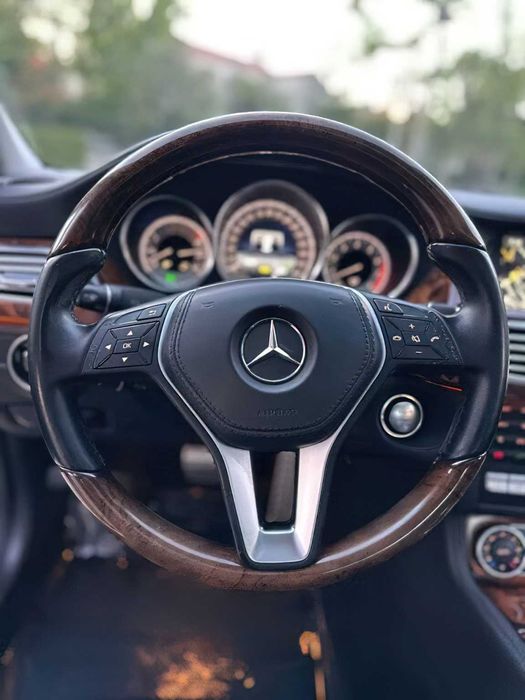 Mercedes-Benz CLS 550      2014