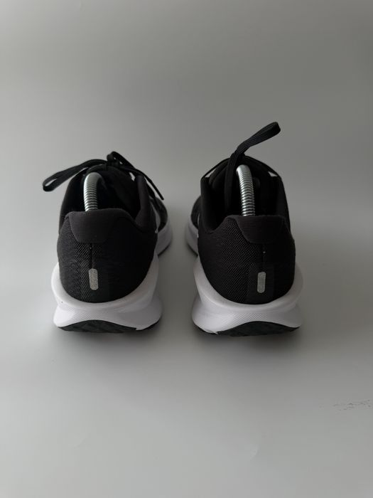 Кросівки Nike бігові