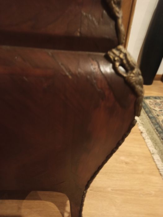 Comada estilo luis xv