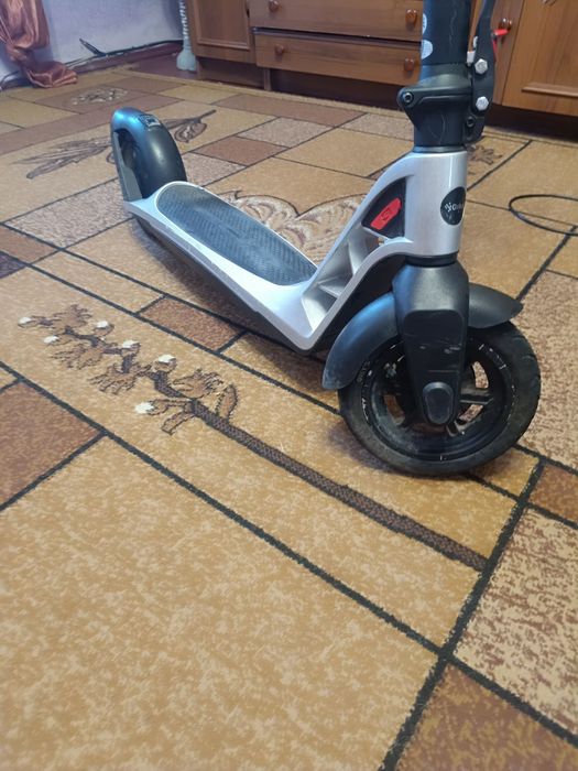 Електросамокат Gelius Effort pro2s silver (GP-ES1000S)