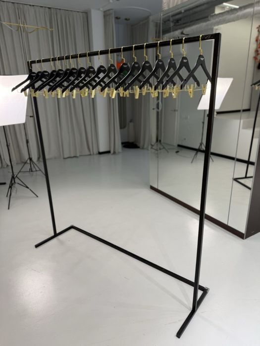 Вішалка рейл у стилі LOFT, індивідуальна вішалка під замовлення