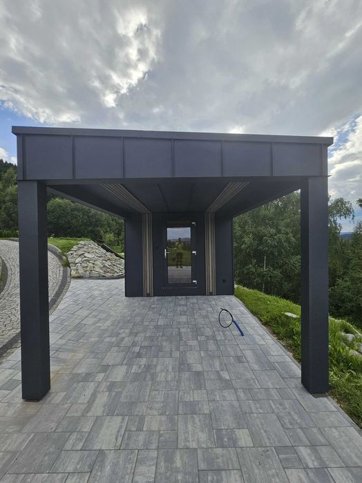 Sauna ogrodowa strefa relaksu spa mobilne jacuzzi pergola zadaszenie