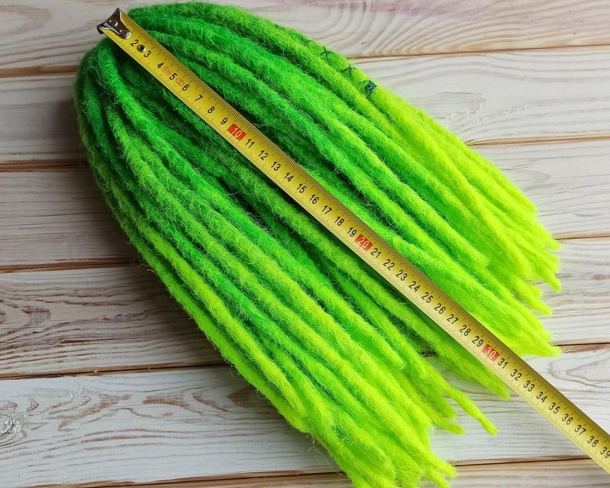 Легкі безпечні де дреди, крочети на андеркат. 32 шт.