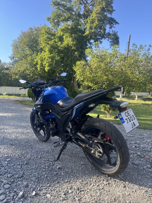 Продам Spark r 33 250