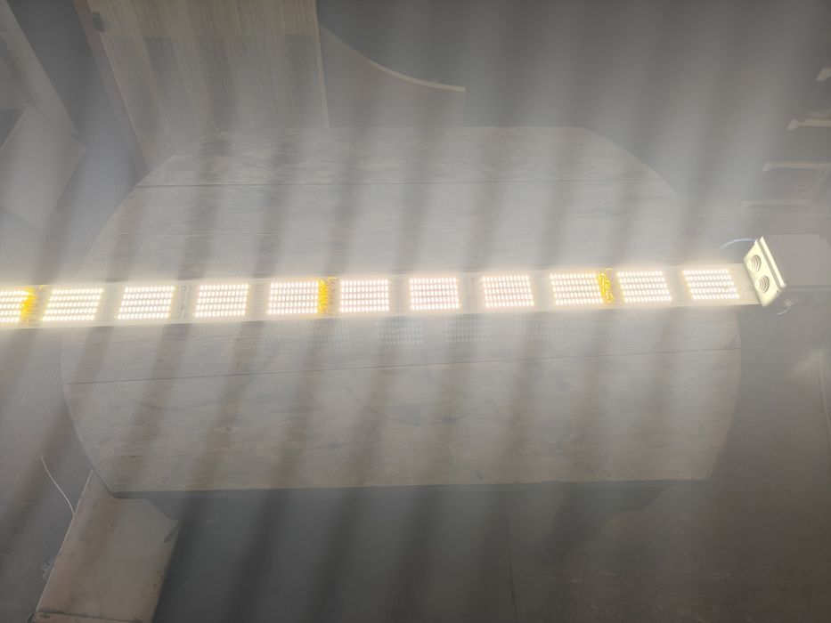 Свитільник тепличний ДНАТ -600