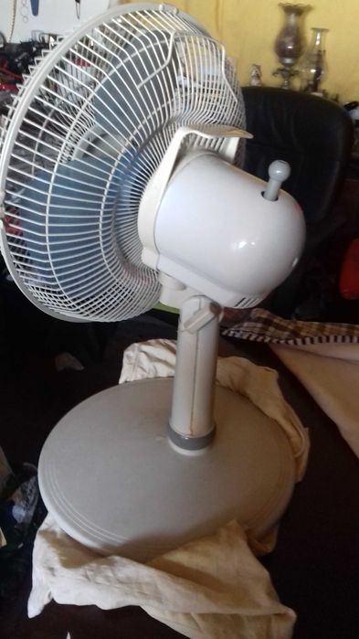 ventoinha pé curto estado razoável