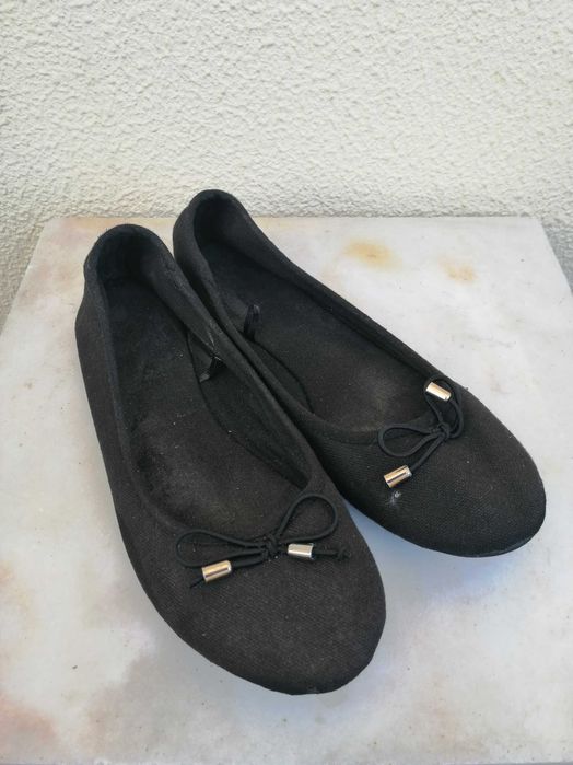 Sapatos de senhora n. 40 e outros
