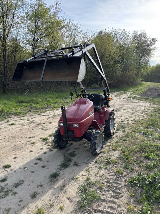 Sprzedam minitraktorek HONDA 4x4 z osprzętem OKAZJA!!!