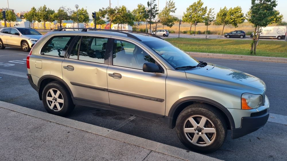 Volvo XC-90 2.4 D5 7L Confort