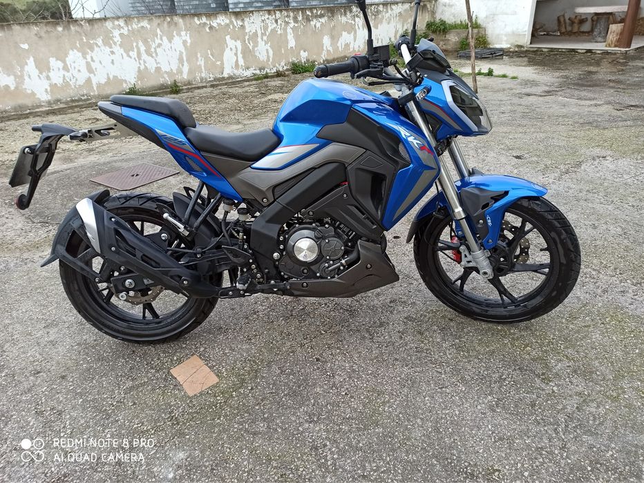 Moto Keeway RKF 125