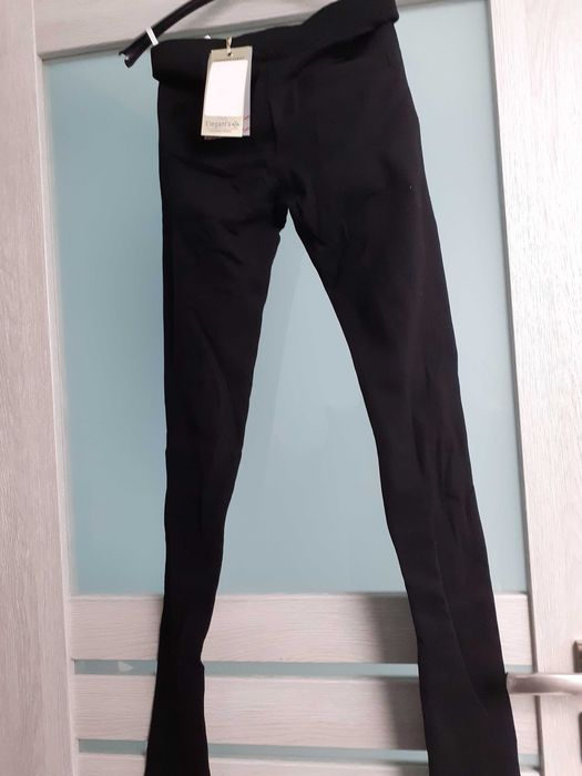 Nowe spodnie legginsy XS
