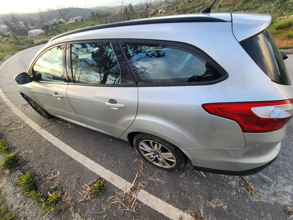 Carrinha Ford Focus 1.6D