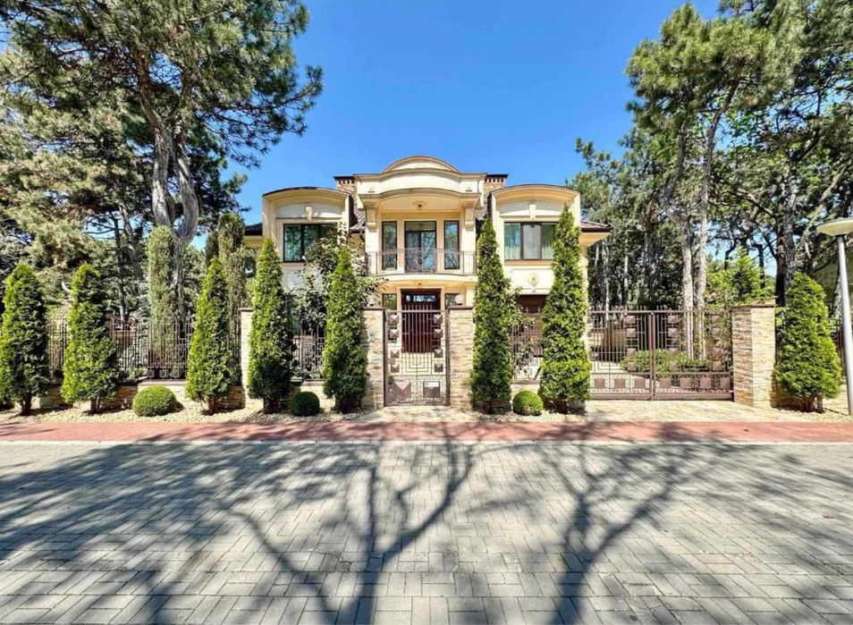 Элитный дом возле моря в Одессе