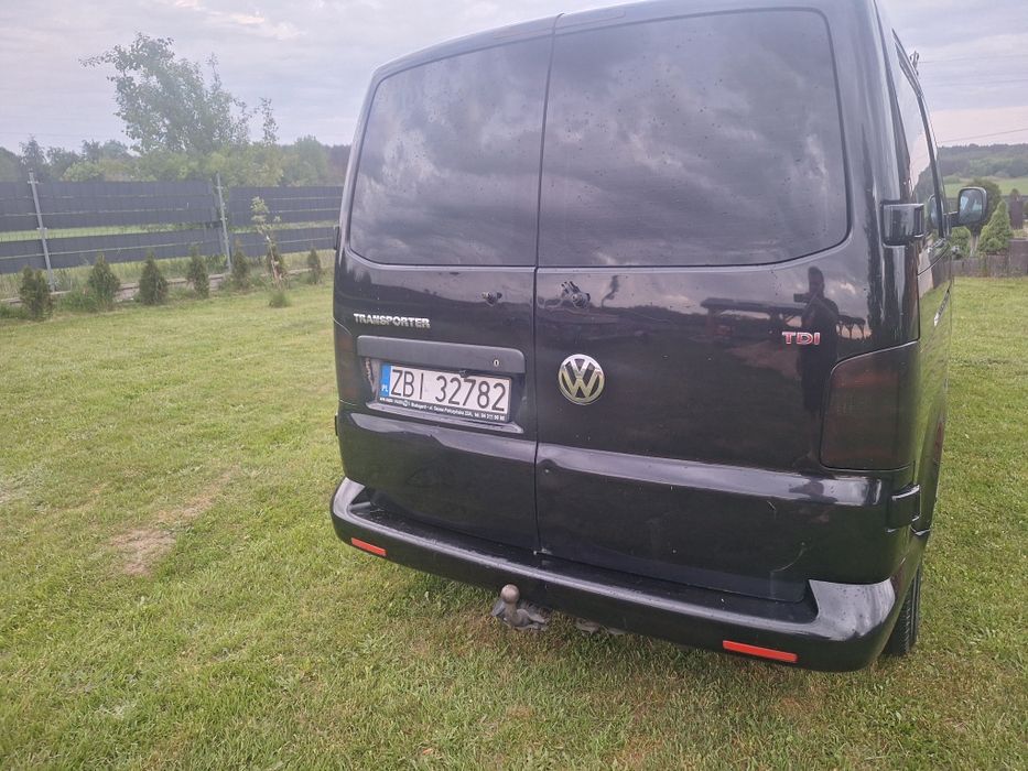VW T5 2.5TDI 5 osób Long