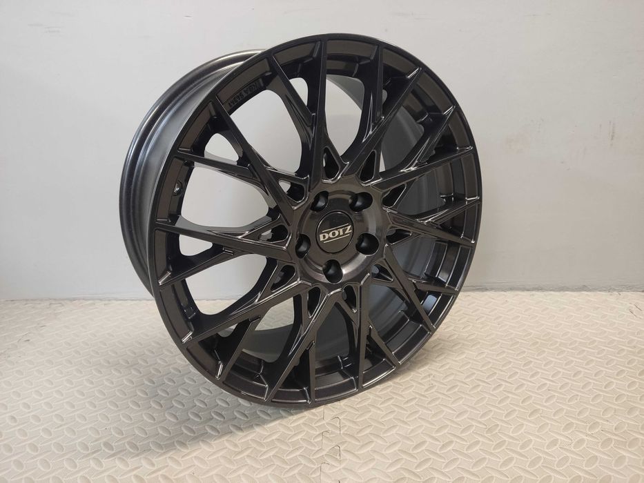 Felgi aluminiowe 18 Volvo S60 V60 S90 V90 V70 EX30 XC40 XC60 XC70 NOWE