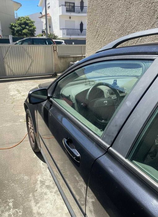 Volvo V50 1.6D 2006 – Avariada – Para Reparação ou Peças