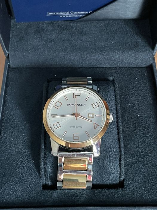 Продам часы Romanson