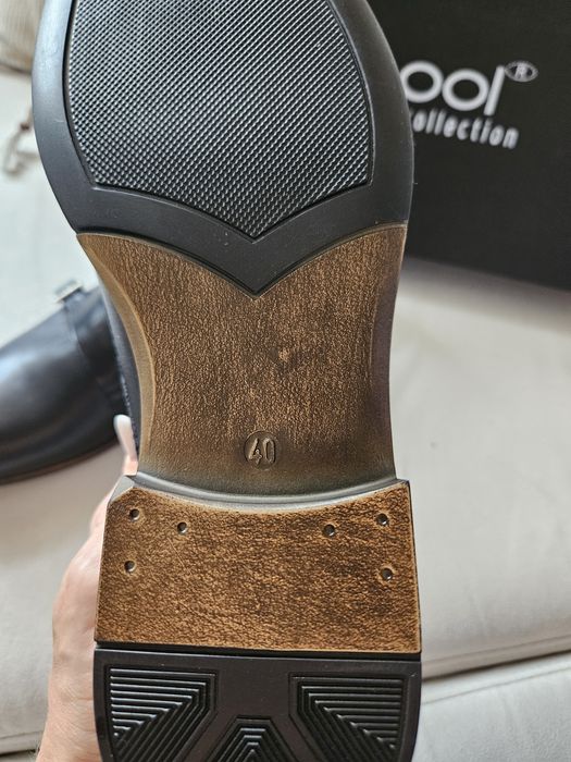 Nowe buty męskie wsuwane