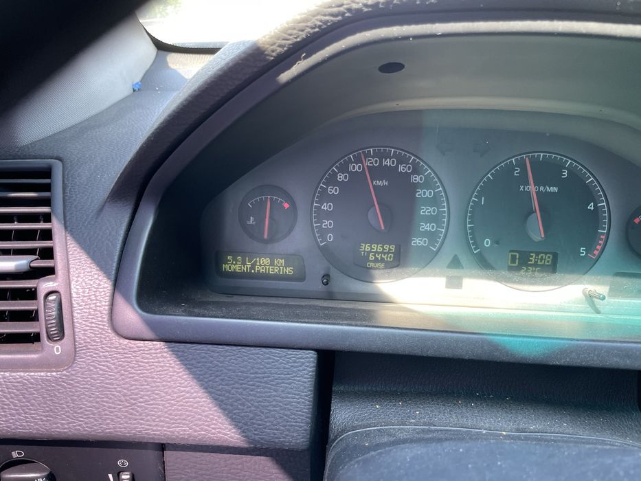 Продам Volvo XC90 2.4 дизель