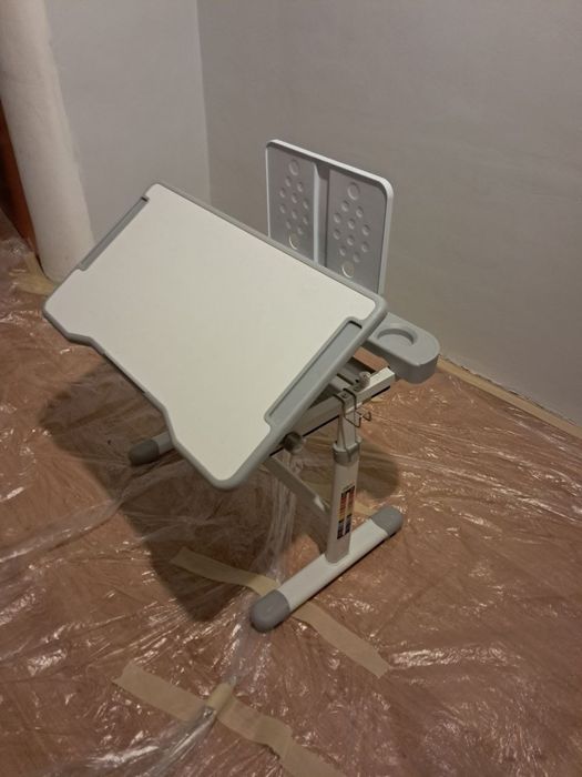 Продаю парту дитячу