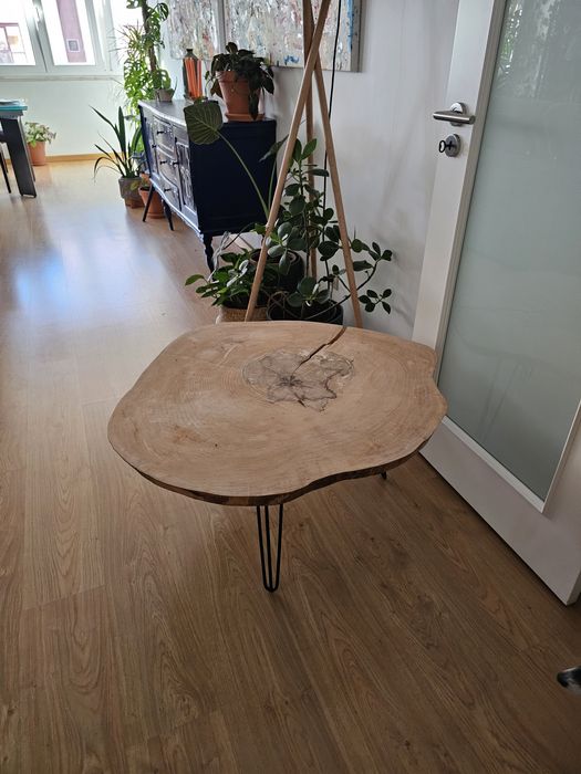 Mesa de centro em pinho