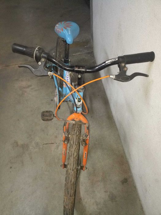 Bicicleta de criança, usada mas em ótimo estado