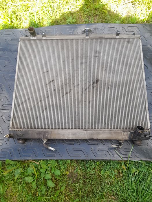 Радиатор охлаждения для Митсубиси Паджеро Вагон 4
