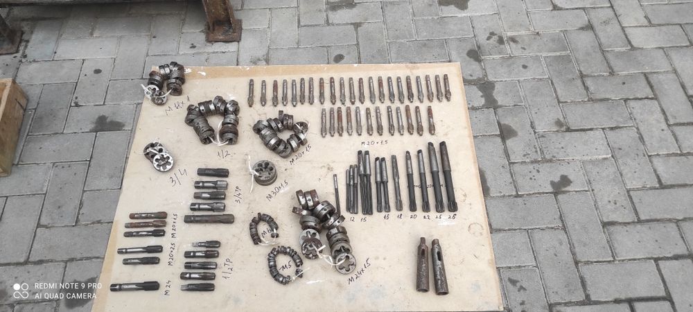 Продам Плашки-Лерки,метчики, развертки, конус морзе,старые запасы ссср