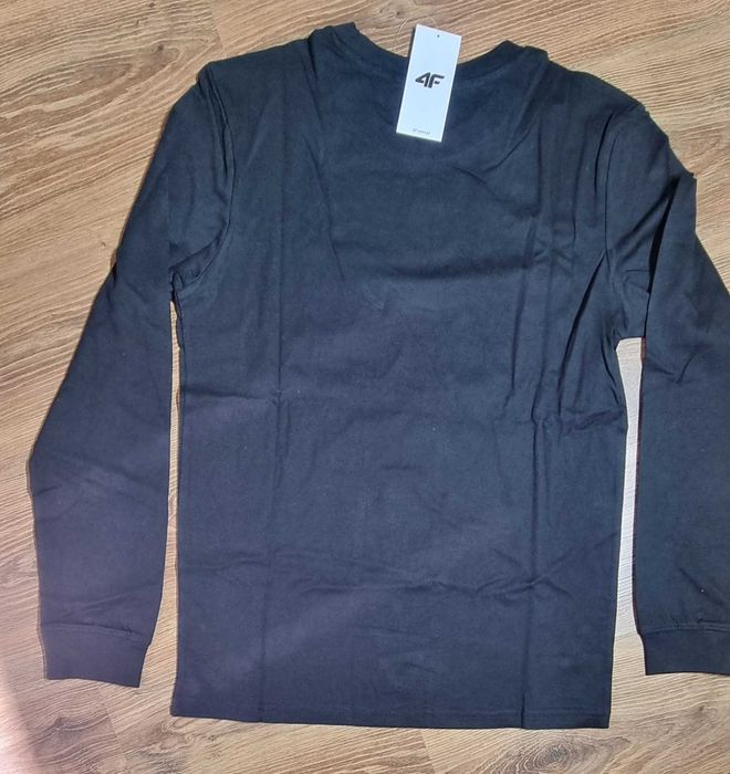 Nowa  Koszulka męska 4F Longsleeve czarna, małe logo rozmiar L