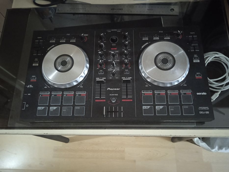 Pioneer Mixing Console64740943895555121