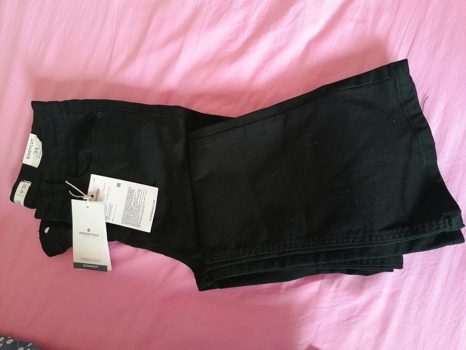 Calças pretas Springfield