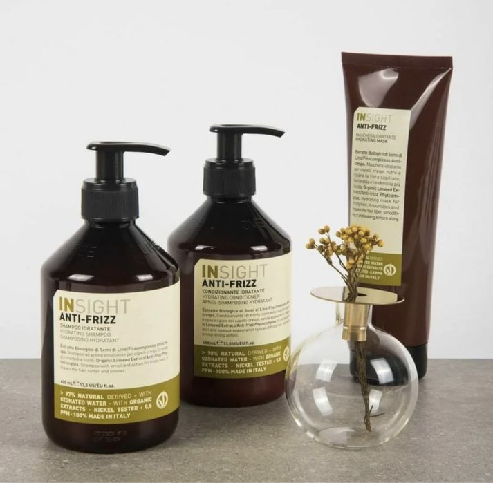 Шампунь InSight  900 мл