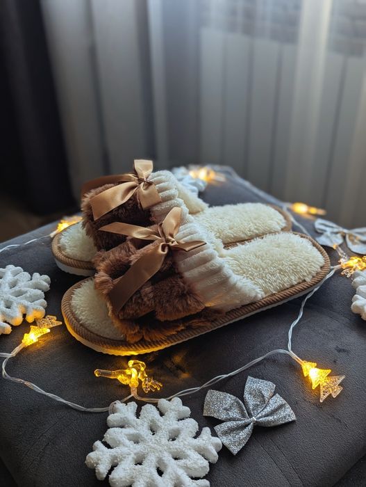 Домашні тапочки, тапки,капці