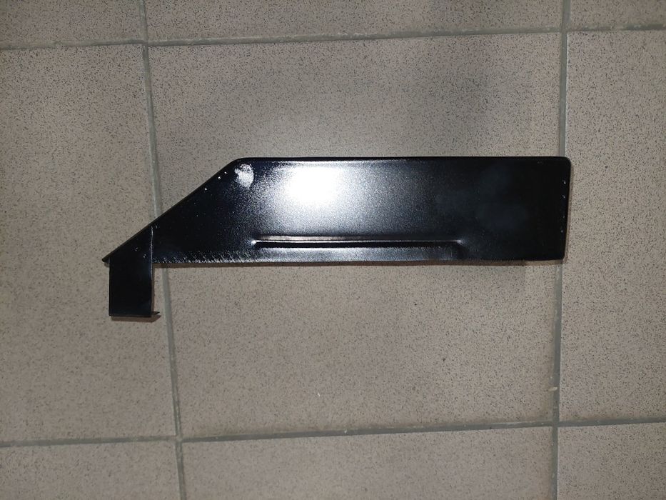 Schowek narzędziowy rama wsk125 175 garbuska lelek metalowy