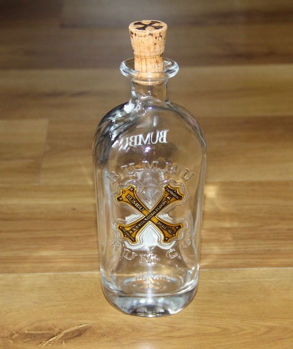 kafarka  bumbu czaszka szkło