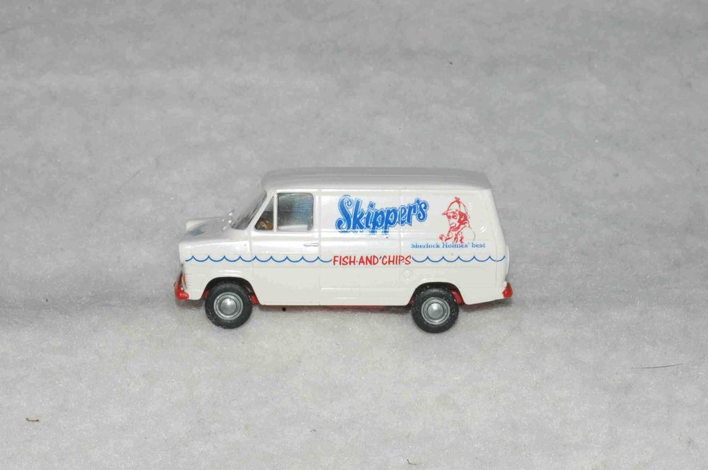 Furgão Ford Transit MK I (Brekina) HO