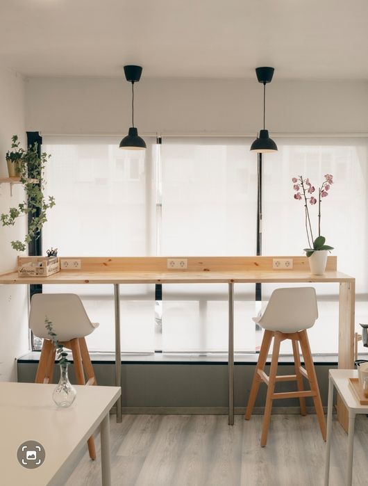 Bancada de madeira em L