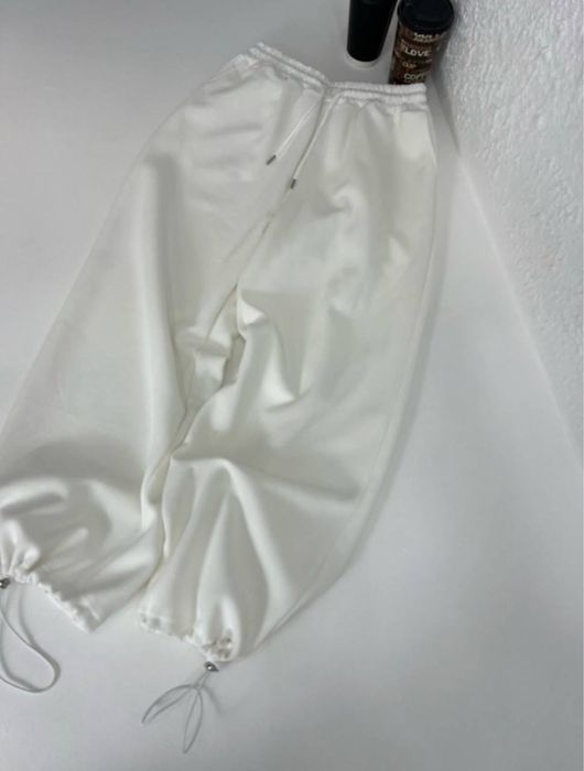 Женские теплые спорт штаны на затяжках/Жіночі теплі штани на затяжках