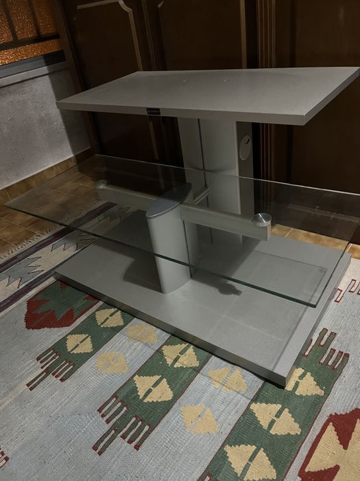 Móvel para TV 3 andares