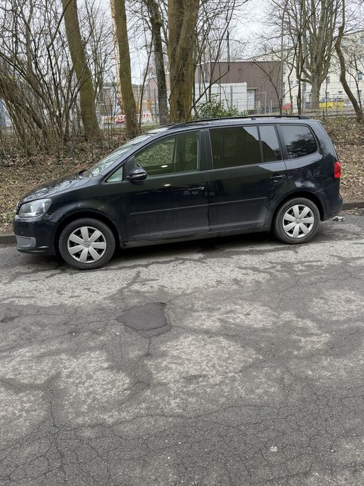 Vw Touran 1.6 Tdi 2010 .7 osobowy ,Silnik nie Pracuje