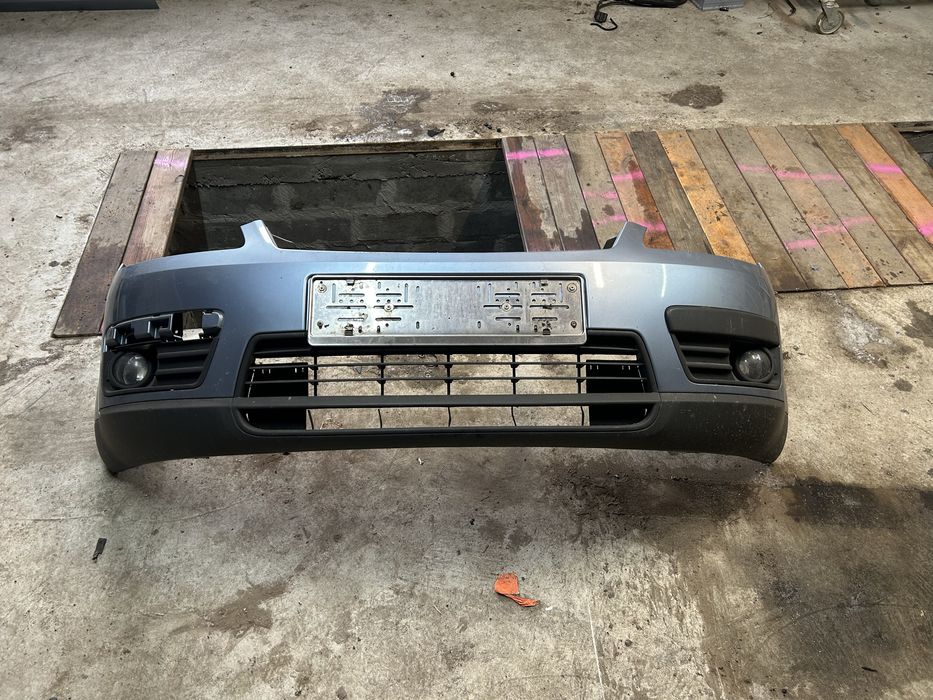 Zderzak przod Ford Focus C-Max Mk2 03-07r/ lakier Z3