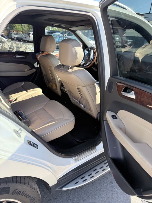 Mercedes-Benz ML350 AMG
