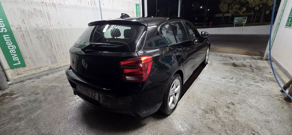 Bmw 118d sport automático nacional