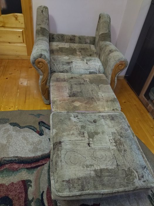 Продається два відпочинкових"крісло-ліжко".